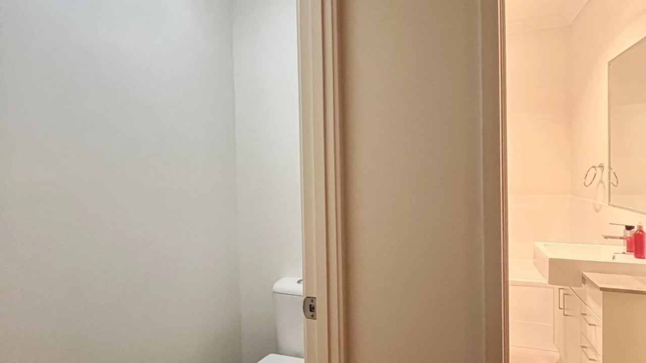 Furnished room with own bathroom
