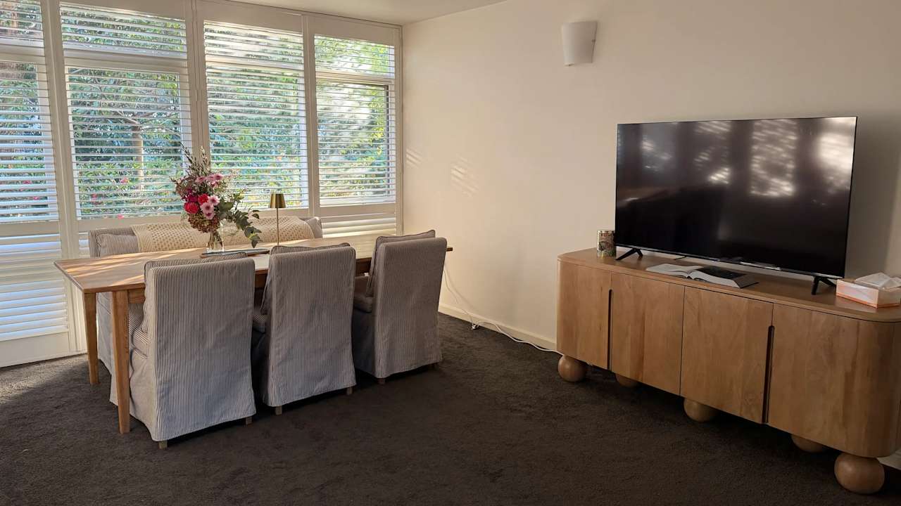 Unfurnished room in a flatshare