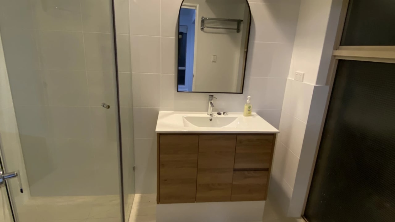 Furnished room in a share house