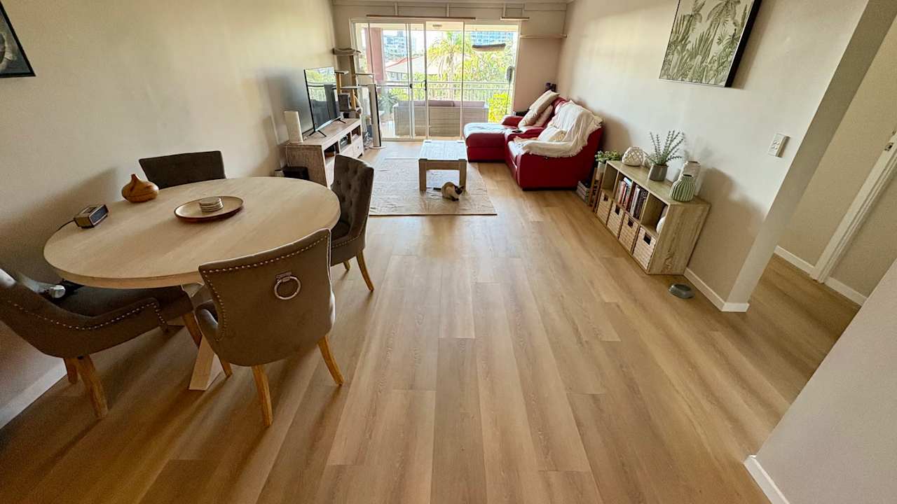 Unfurnished room with own bathroom