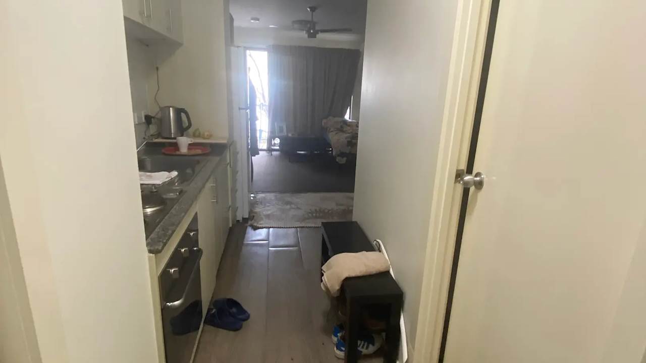 Furnished room in a flatshare