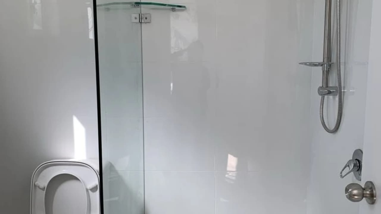 Furnished room with own bathroom