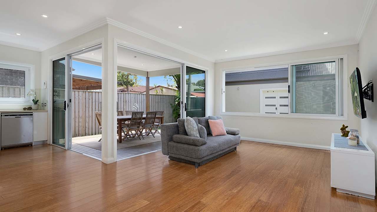 Unfurnished room in a share house