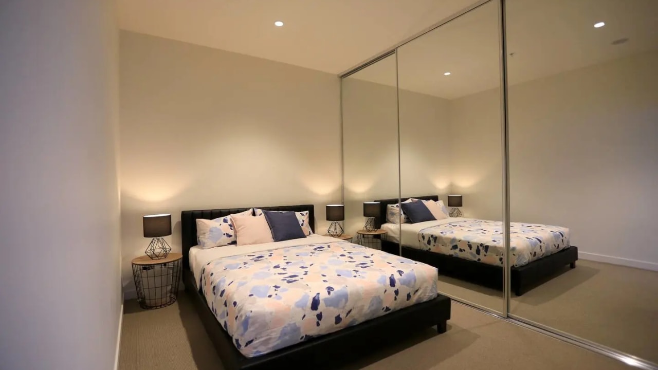 Whole property with 2 rooms for rent