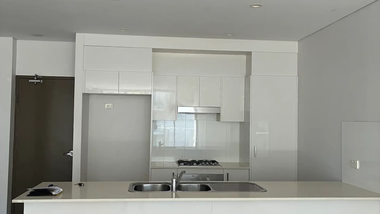 Unfurnished room with own bathroom