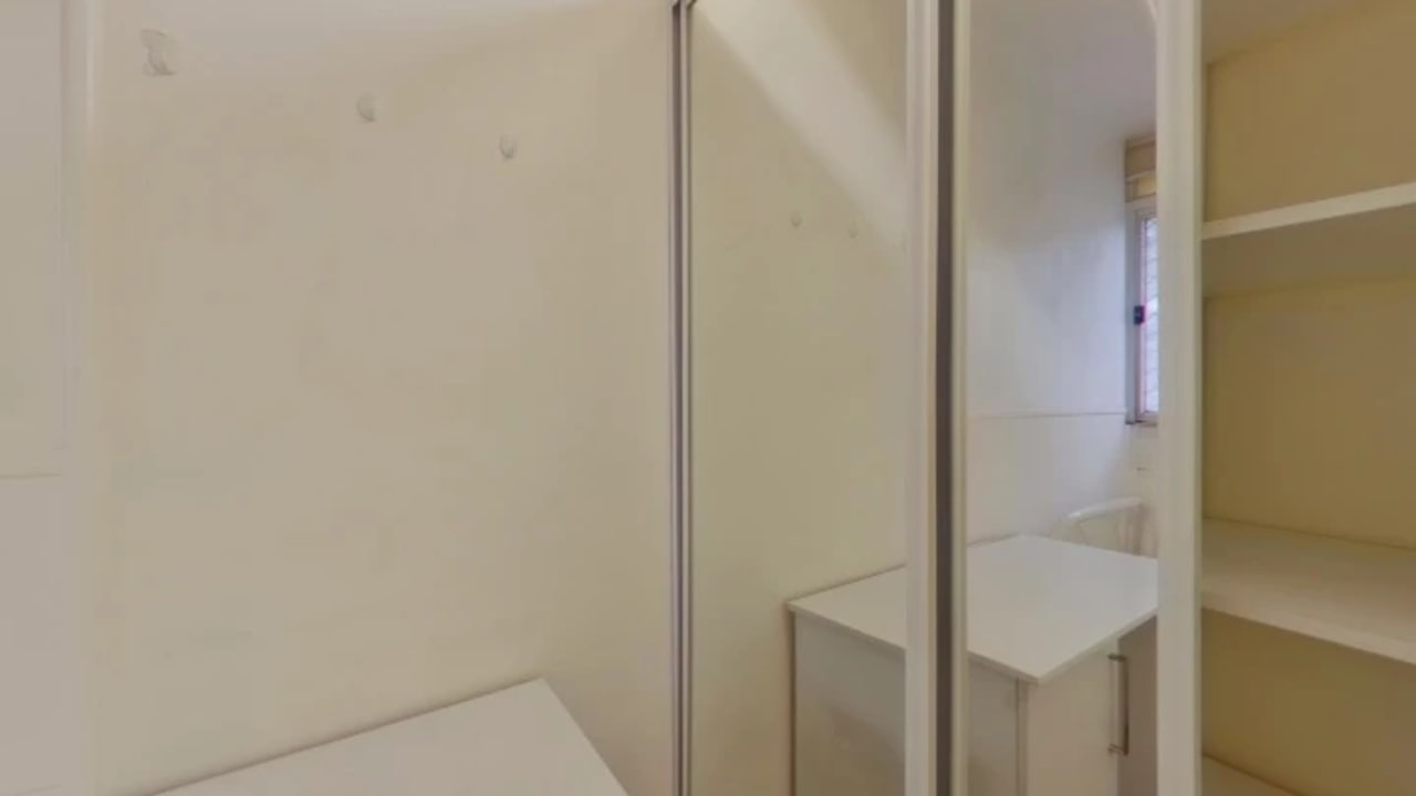 Furnished room in a flatshare
