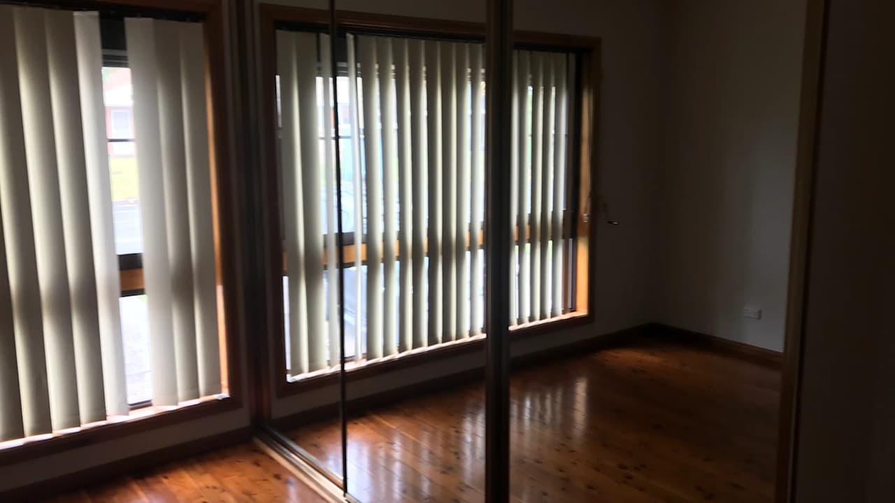 Unfurnished room in a share house