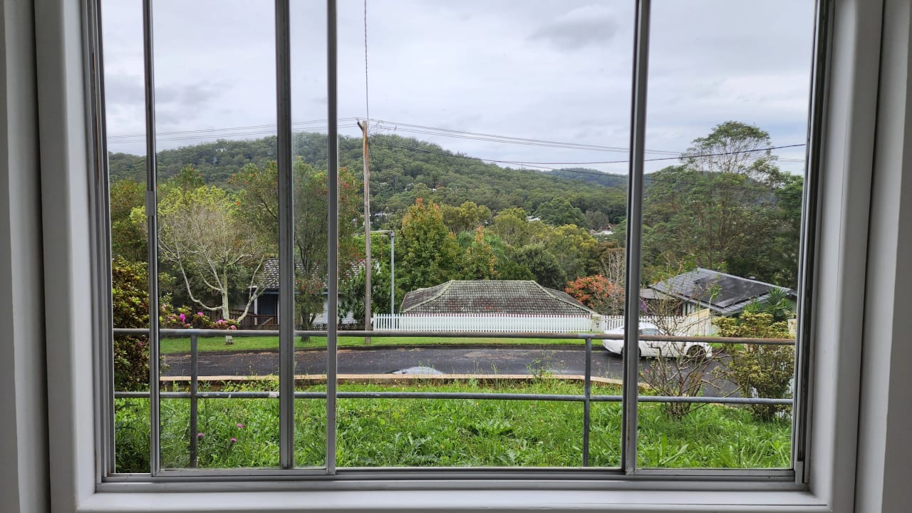 Whole property with 3 rooms for rent