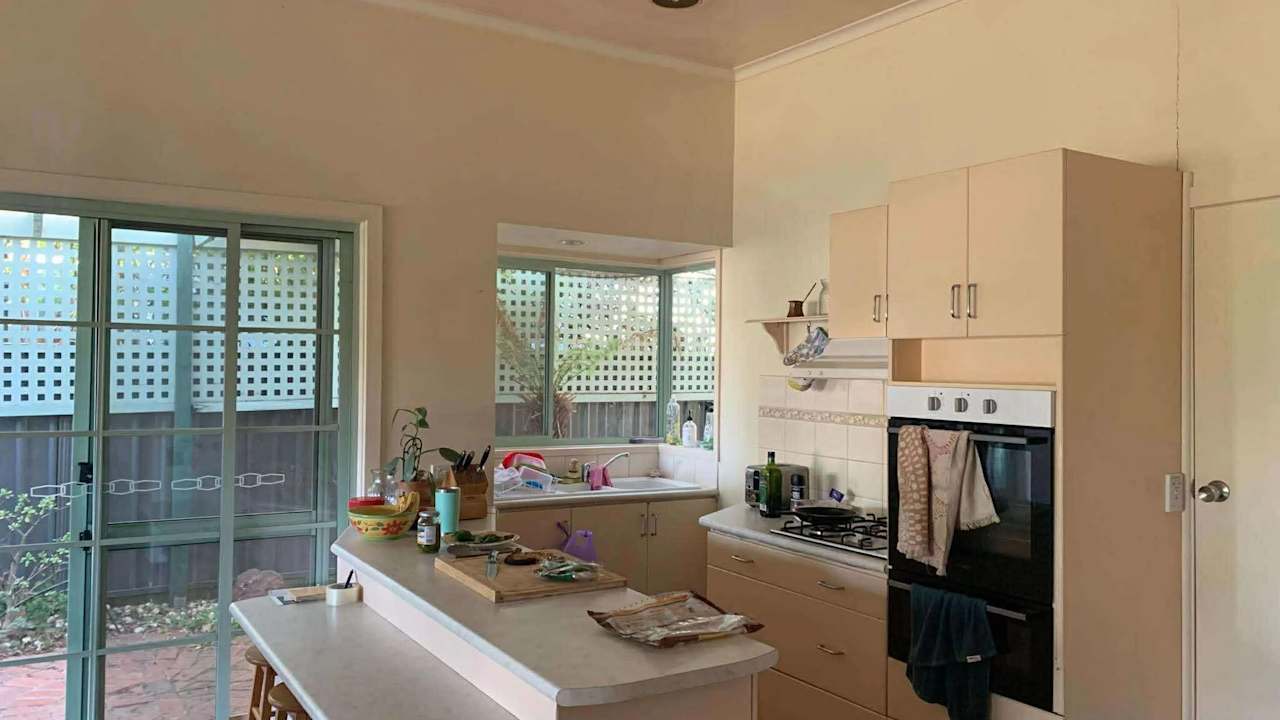 Unfurnished room in a share house