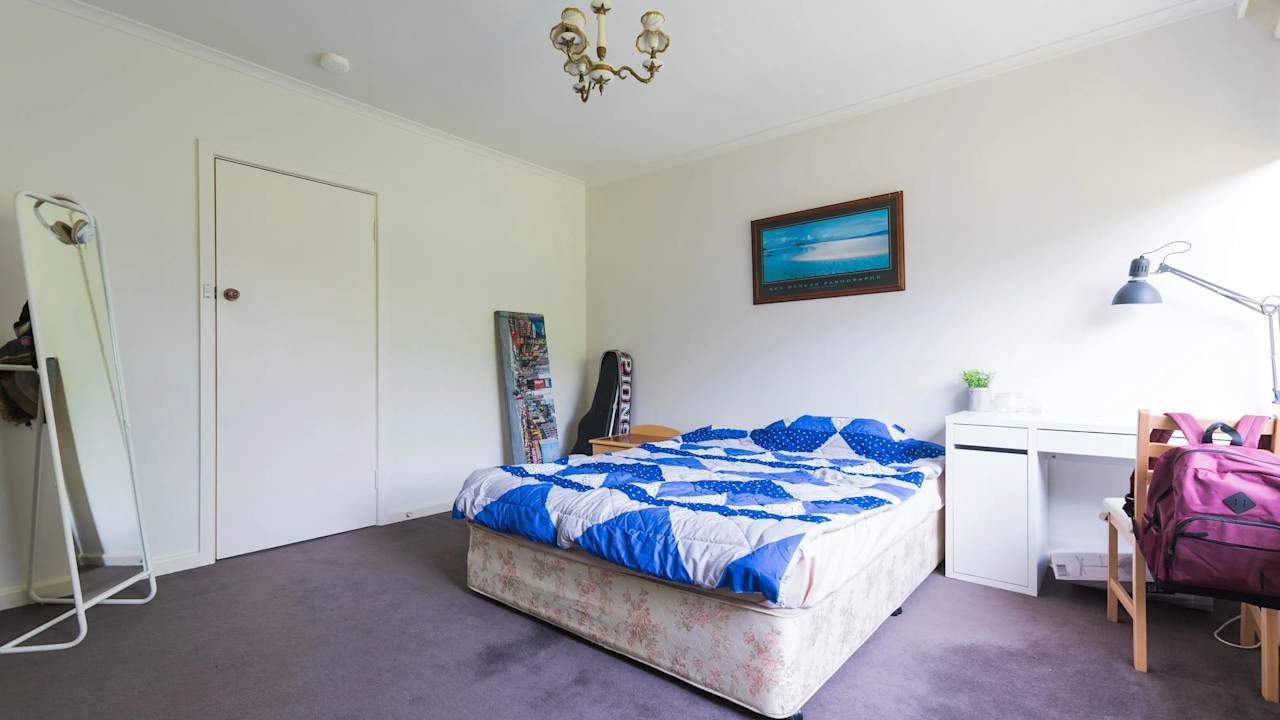 Whole property with 4 rooms for rent