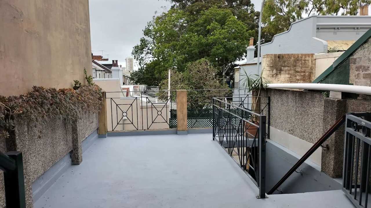 Furnished room in a flatshare