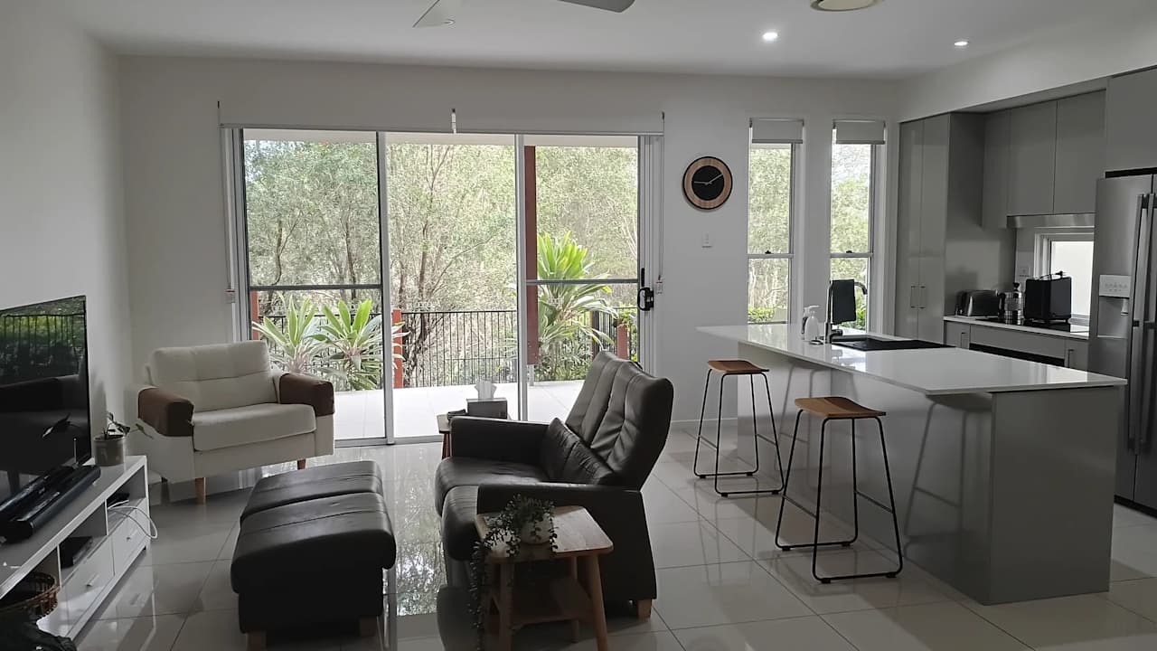 Furnished room in a share house