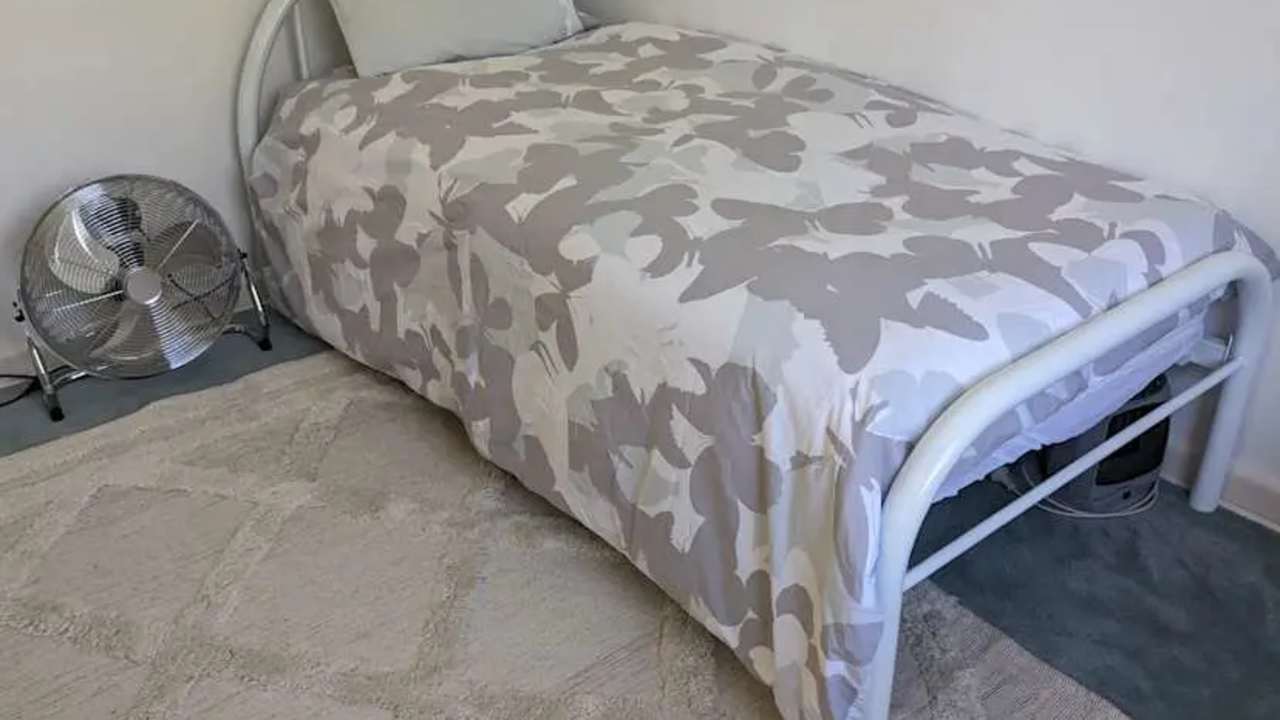 Furnished room with ensuite in a share house