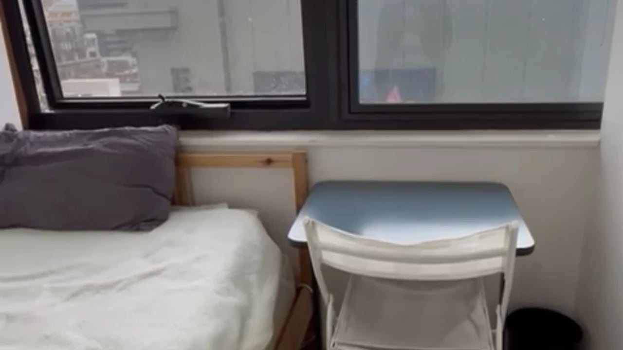 Furnished room in a flatshare