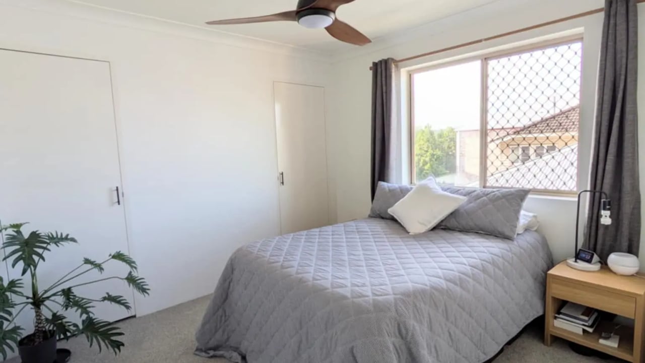Unfurnished room with ensuite in a flatshare