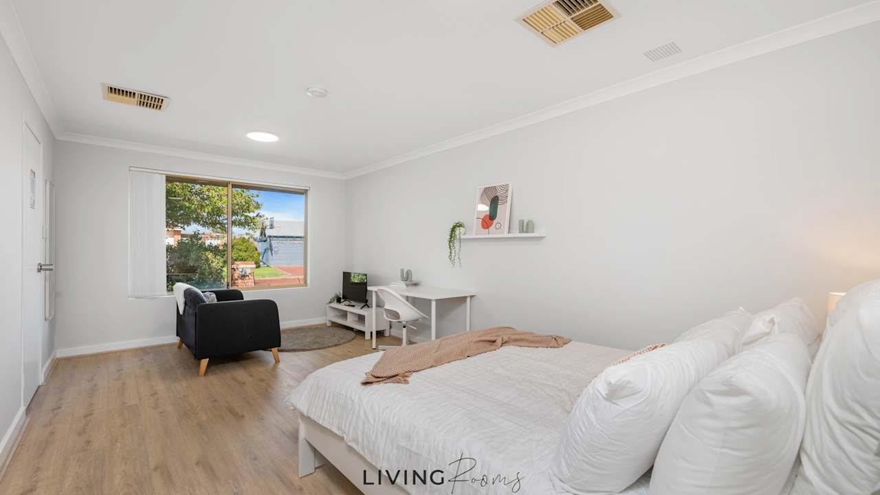 Furnished room with ensuite in a share house