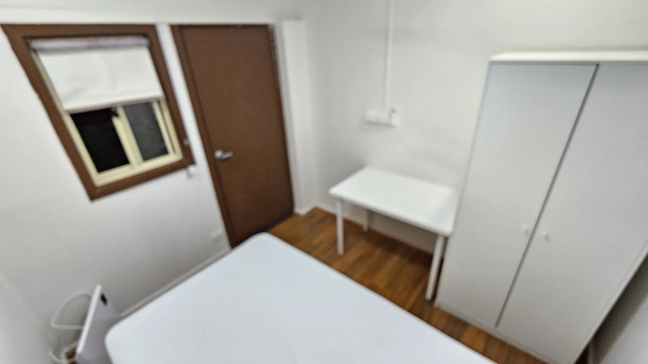 Furnished room in a share house