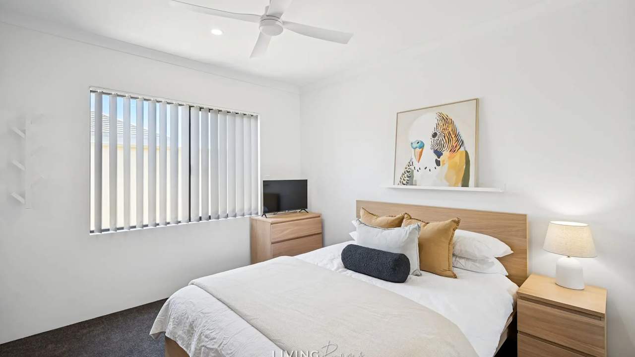 Furnished room with ensuite in a share house