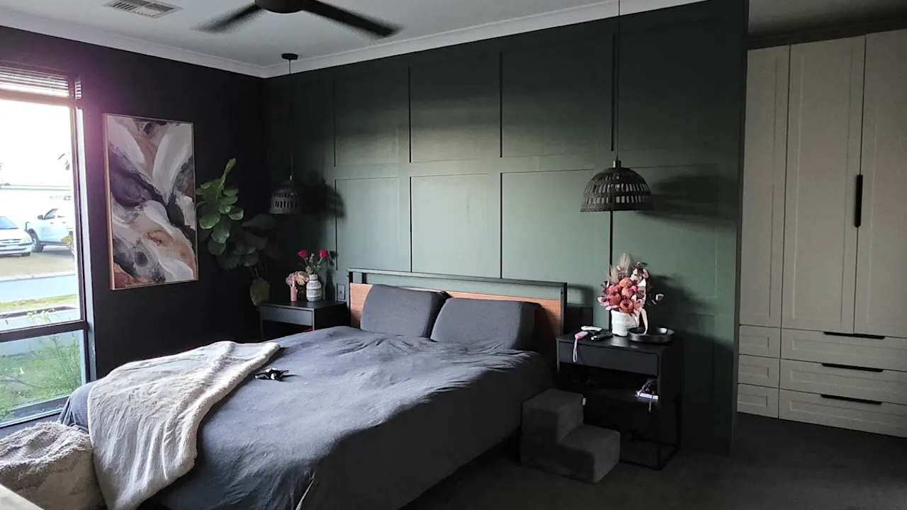 Room in a share house