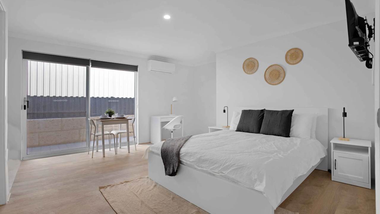 Furnished room with ensuite in a share house