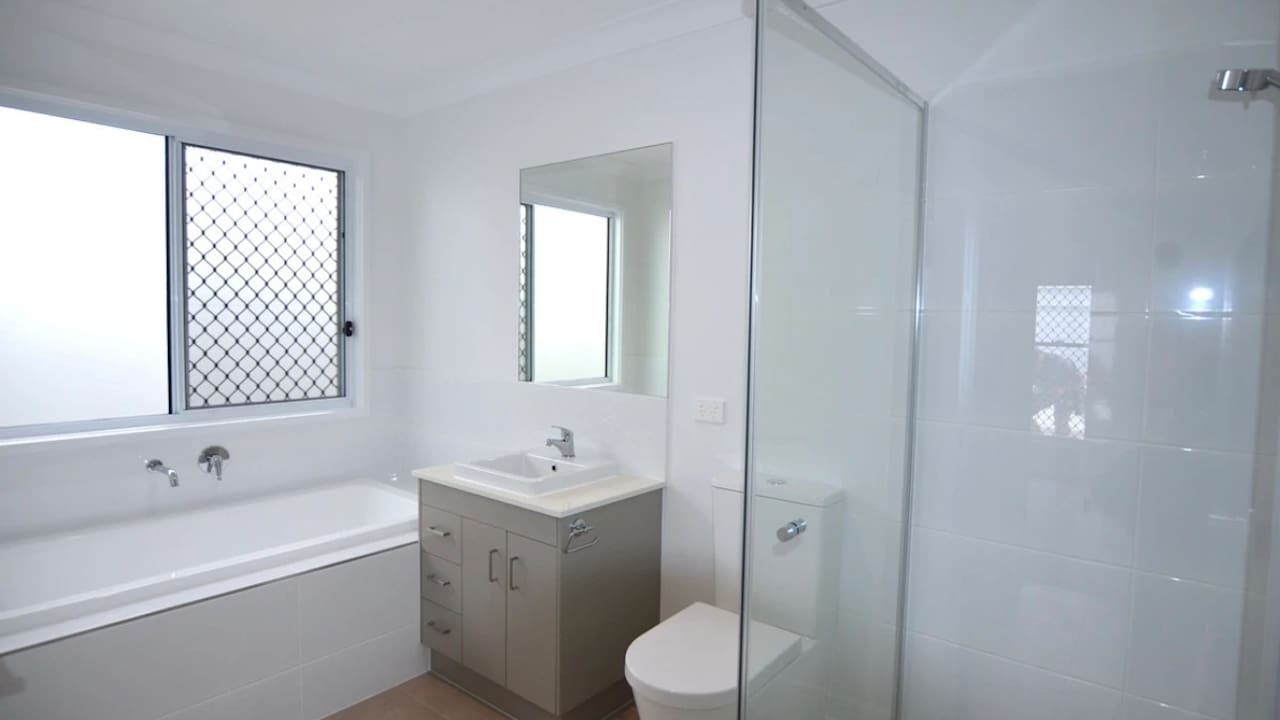 Room in a share house