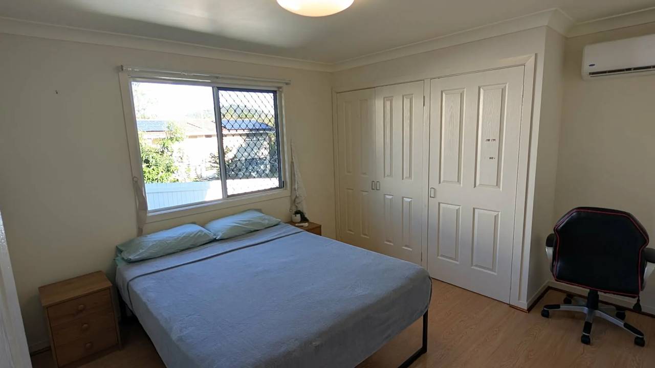 Whole property with 2 rooms for rent