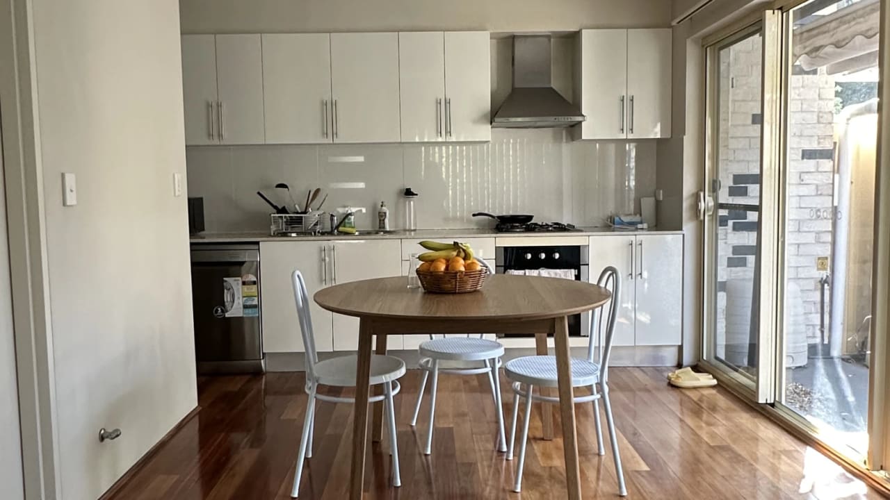 Furnished room in a share house
