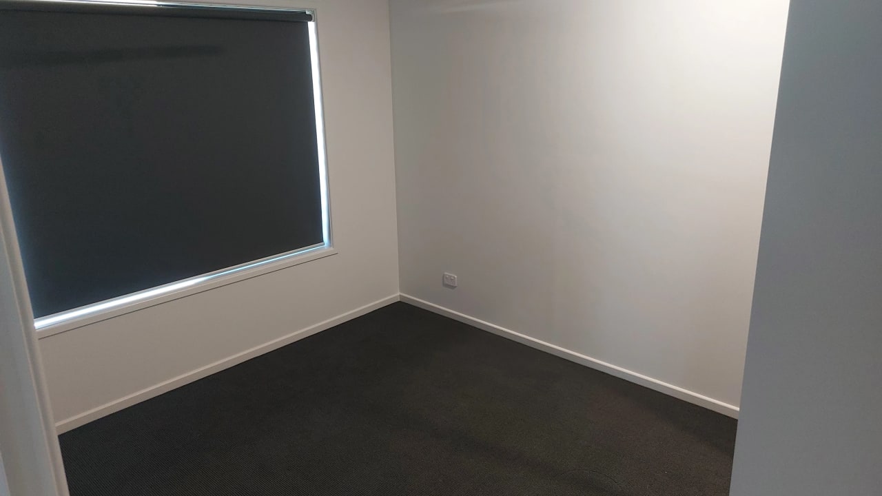 Unfurnished room in a share house