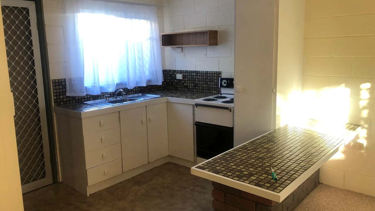 Whole property with 2 rooms for rent