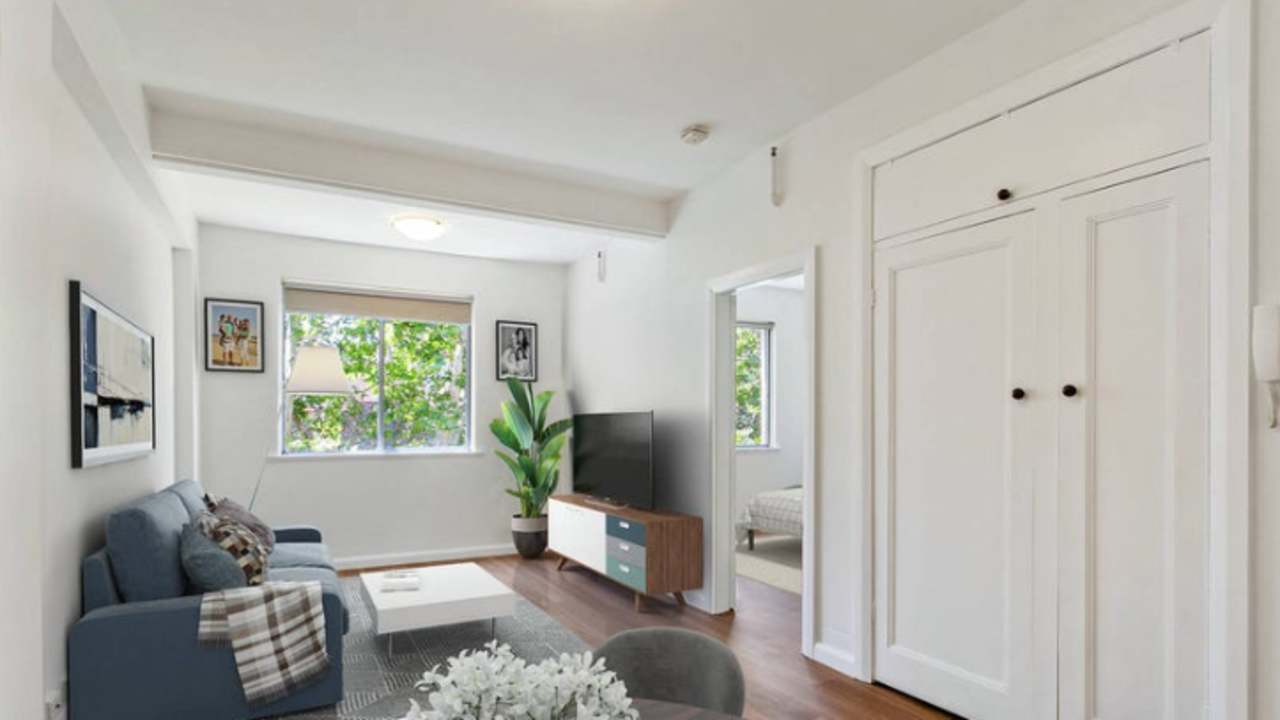 Furnished room studio flat for rent