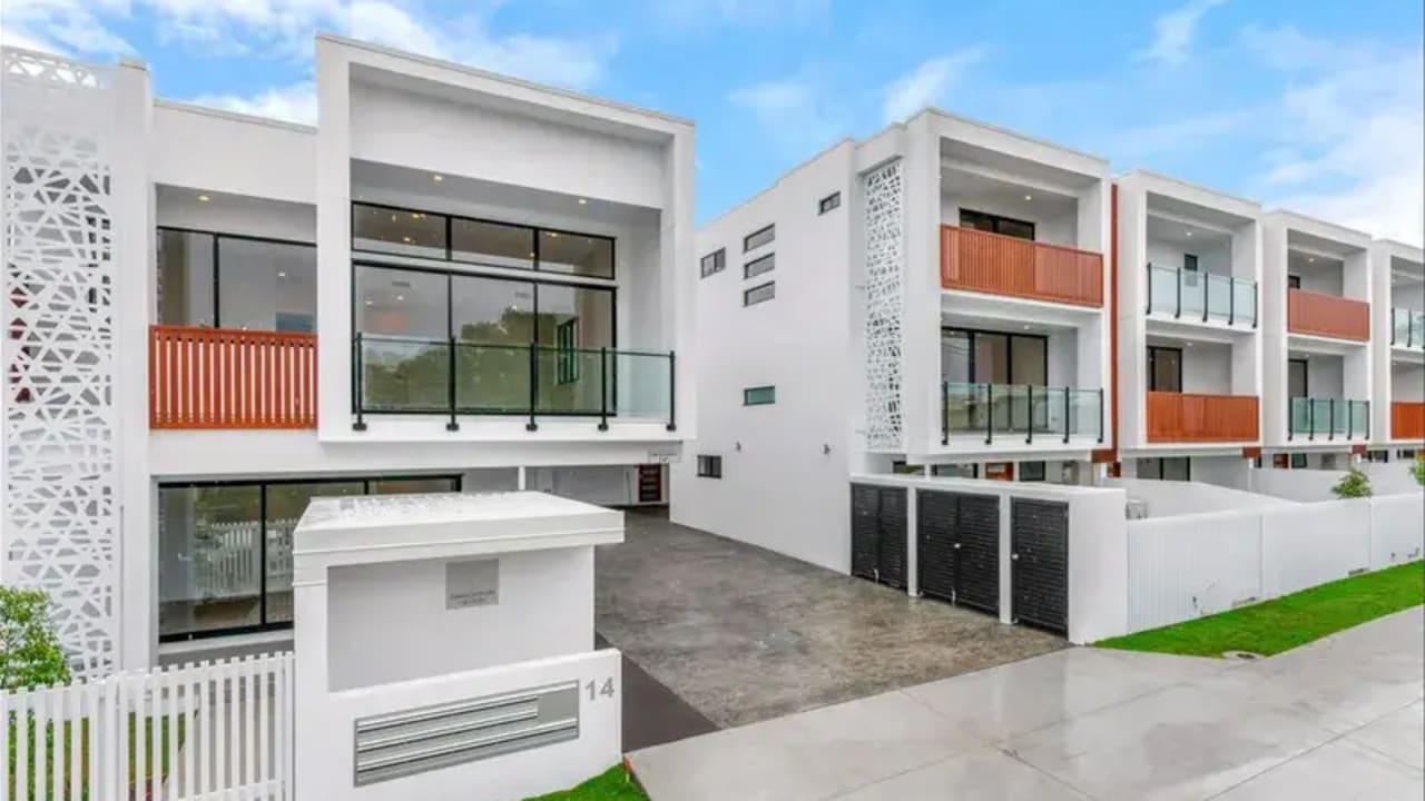 Unfurnished room in a share house