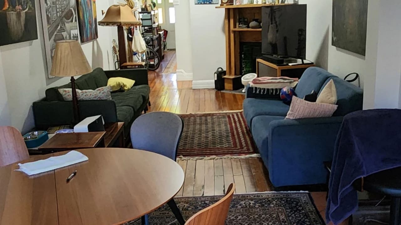 Furnished room in a share house