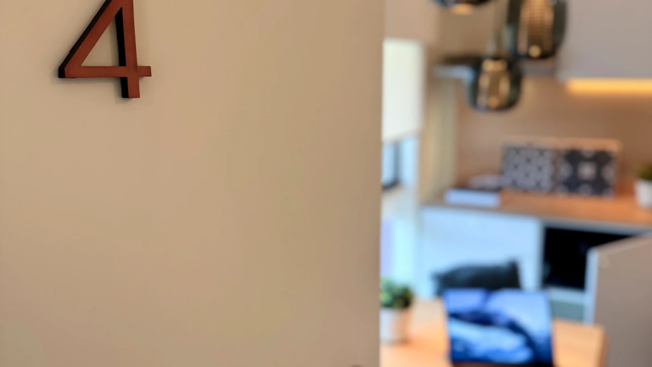 Furnished room in a share house