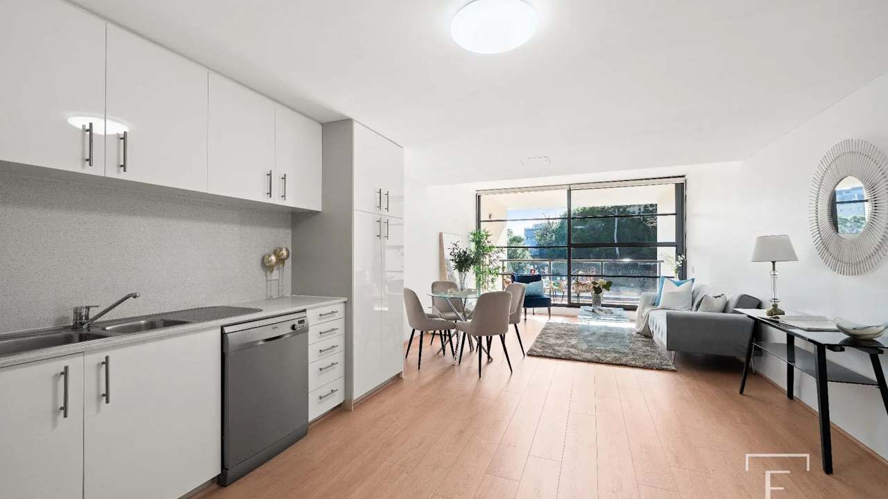 Whole property with 2 rooms for rent
