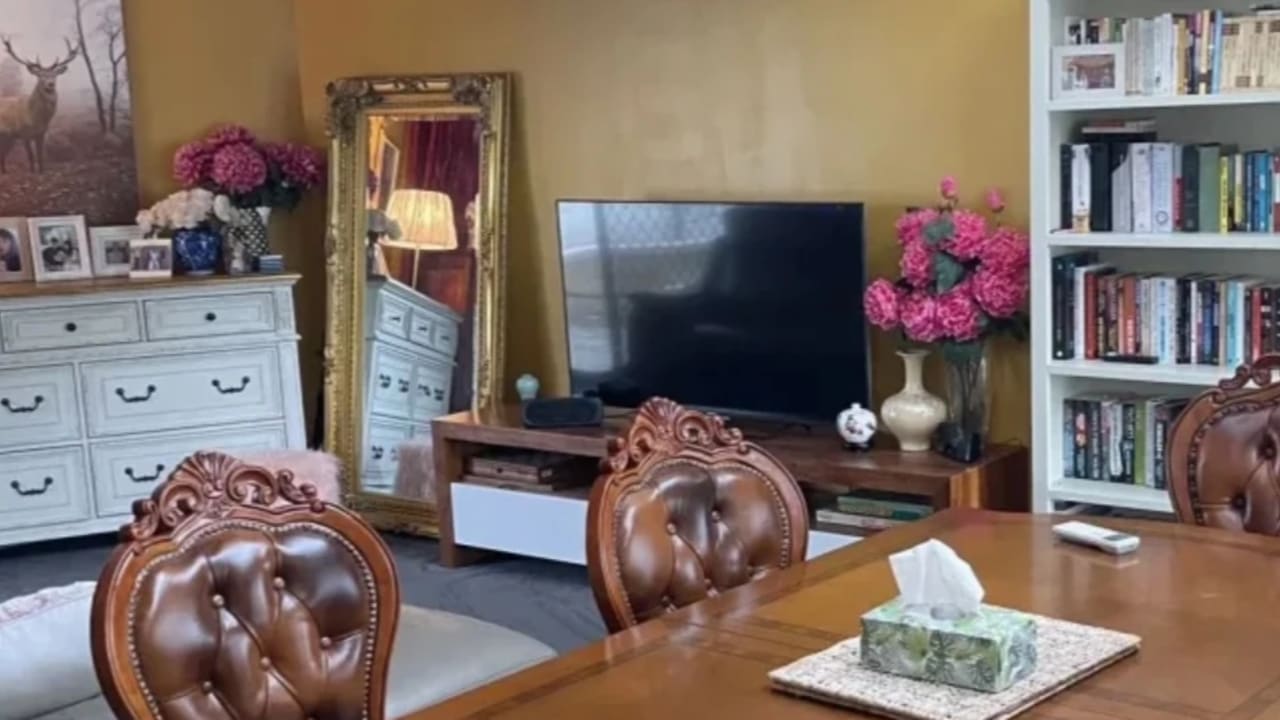 Furnished room with own bathroom