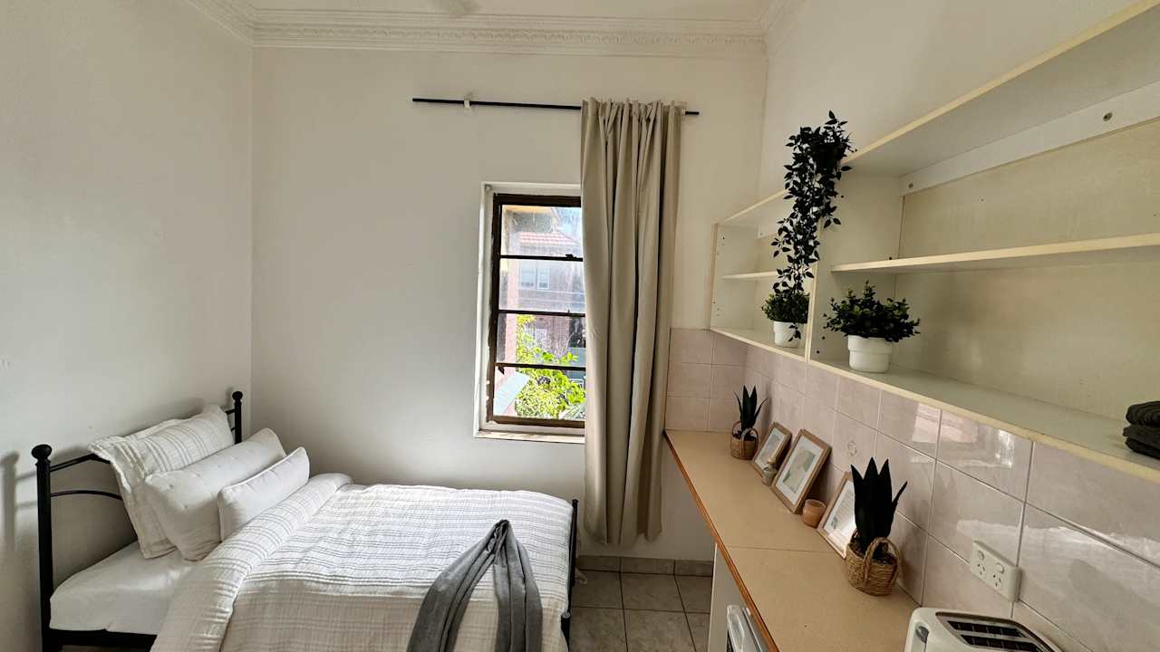 Furnished room studio flat for rent