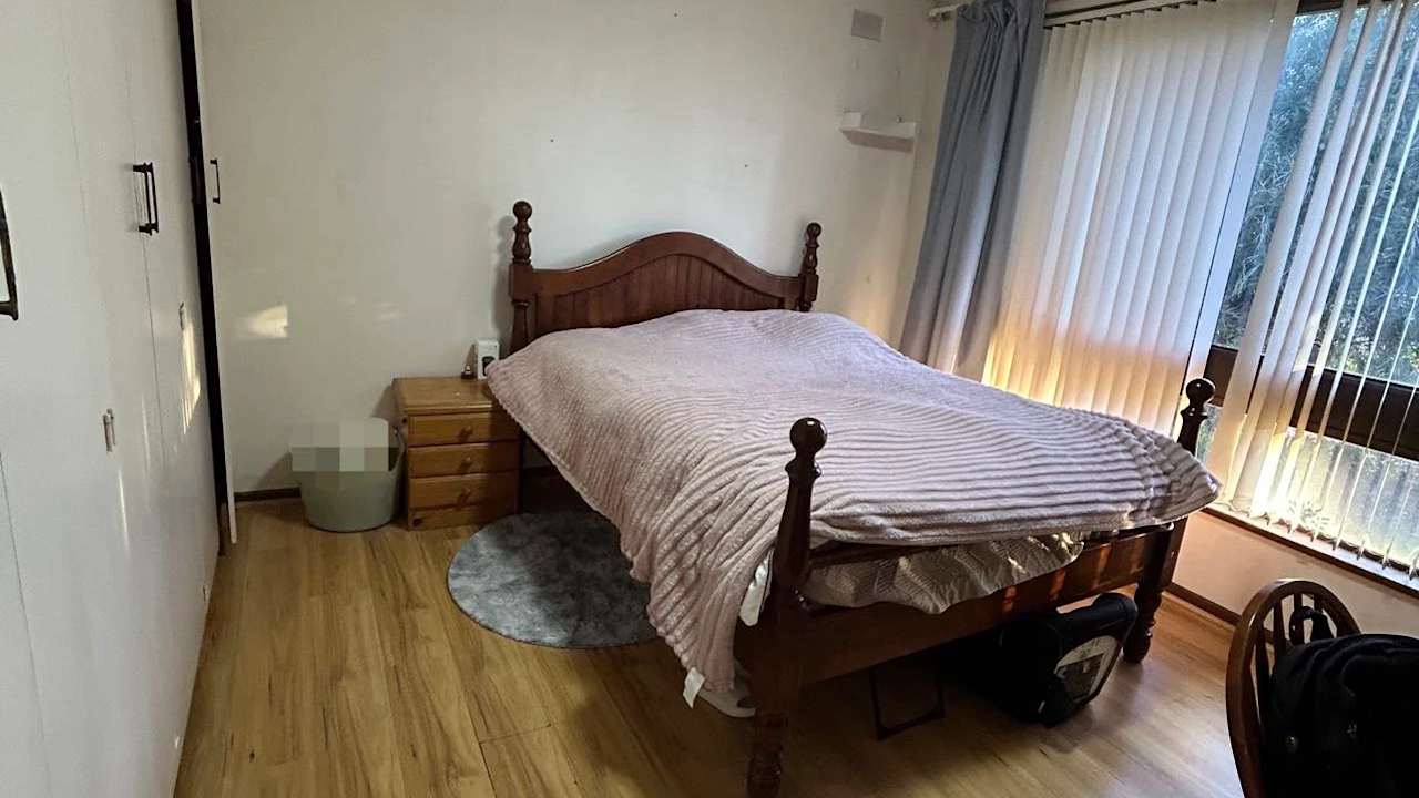 Furnished room with ensuite in a share house