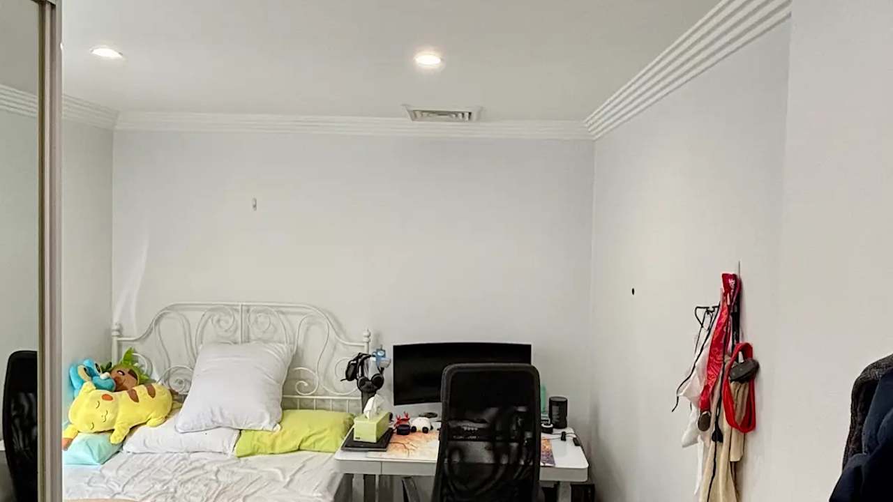 Furnished room with own bathroom