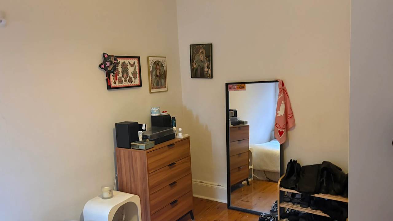 Unfurnished room in a share house