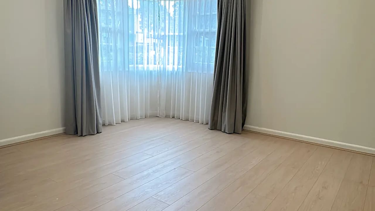 Unfurnished room granny flat for rent