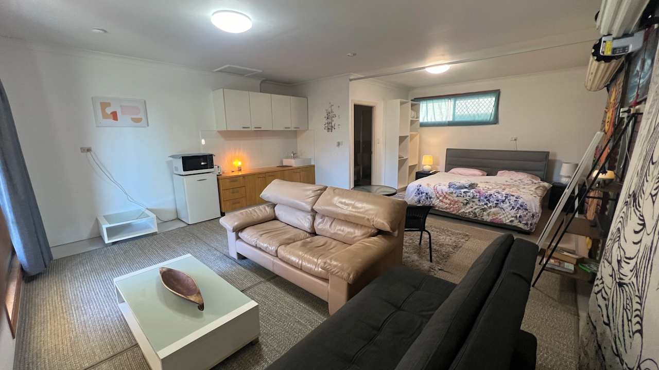 Furnished room granny flat for rent