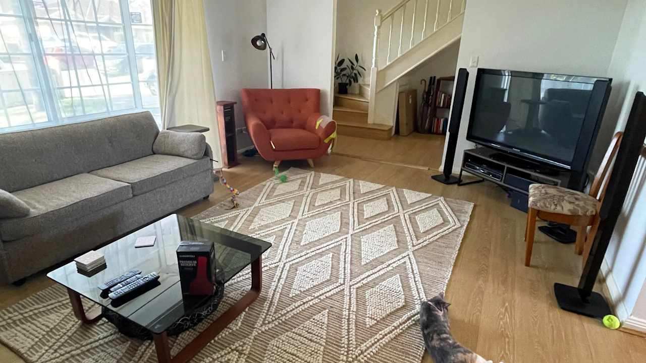 Furnished room in a share house