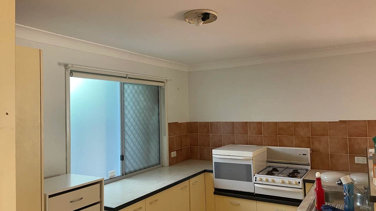 Whole property with 2 rooms for rent