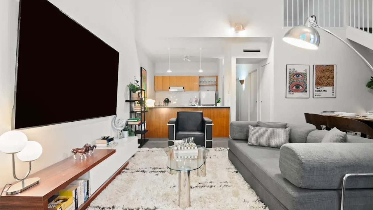 Whole property with 3 rooms for rent