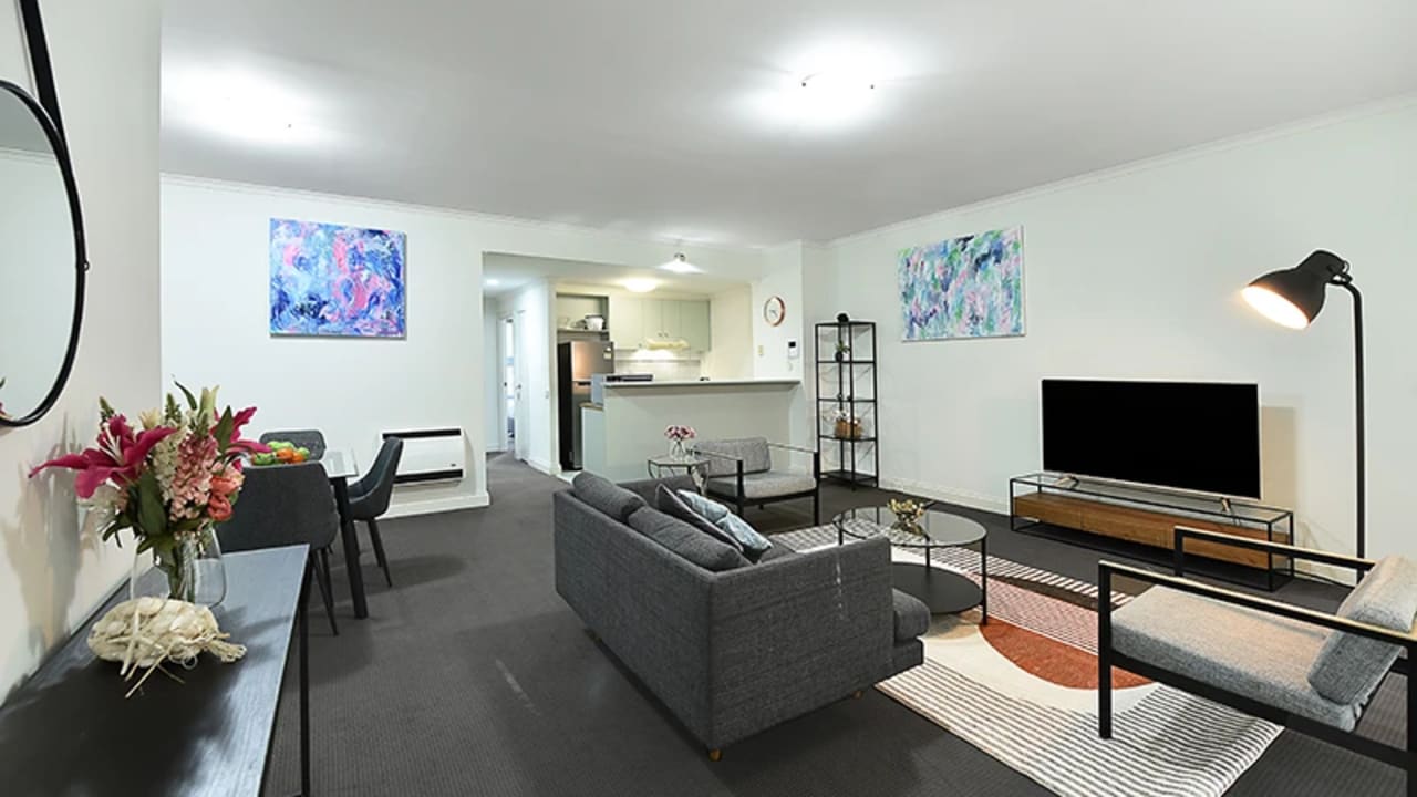 Whole property with 2 rooms for rent