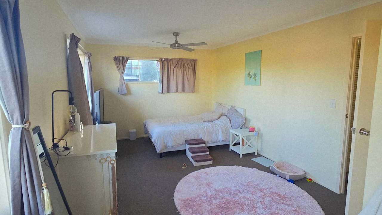 Whole property with 3 rooms for rent