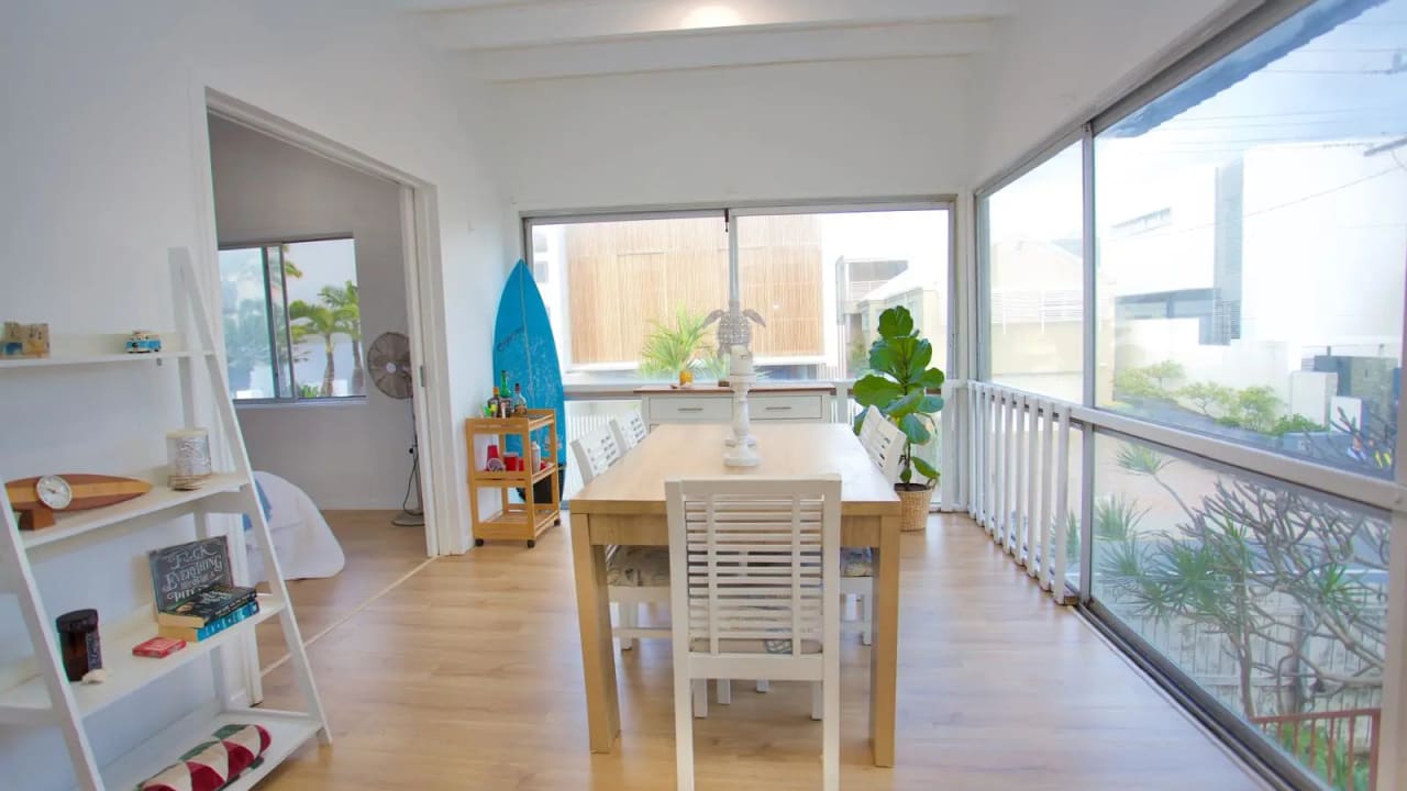Furnished room in a share house