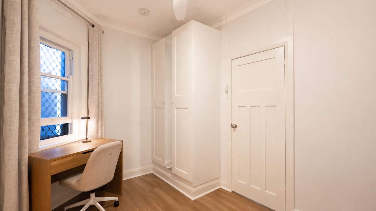 Unfurnished room in a share house