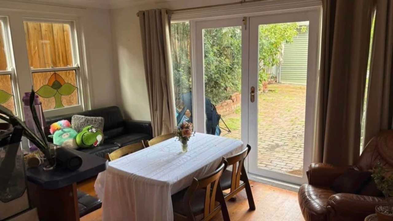 Unfurnished room in a share house