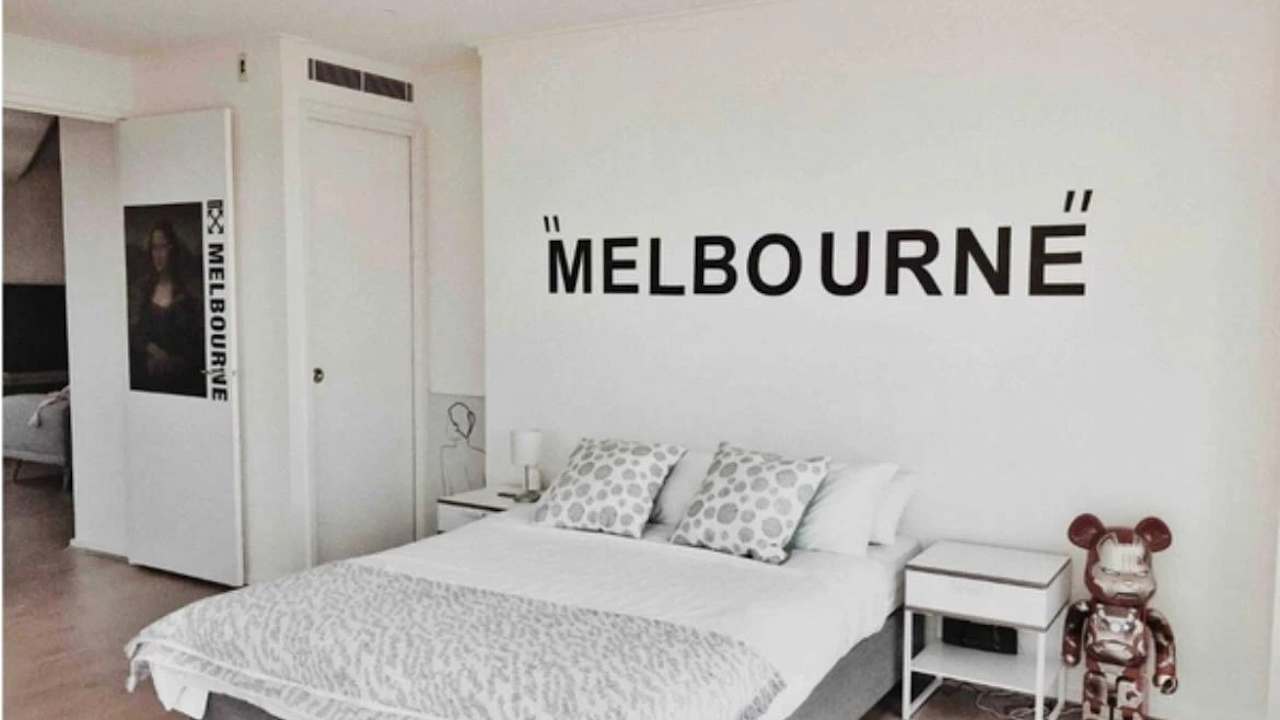 Furnished room with ensuite in a flatshare